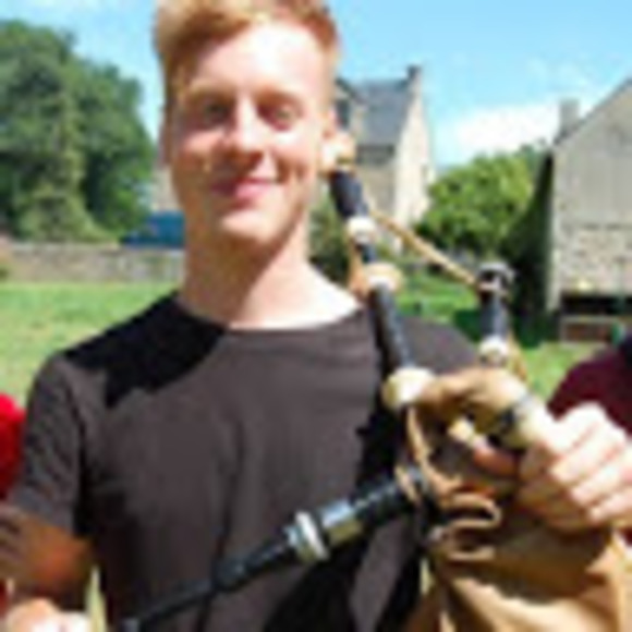 Meet your Posher, Nick - Picture 1 of 1